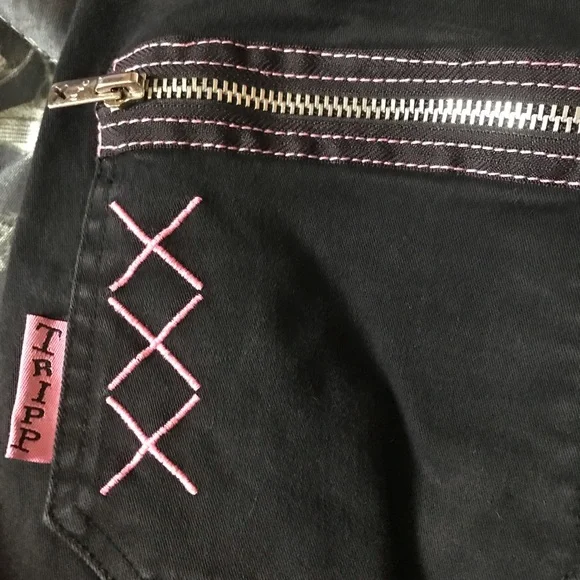 *SOLD* VINTAGE TRIPP NYC PINK CONTRAST STITCH CORSET FLARE JEANS - Picture 6 of 9